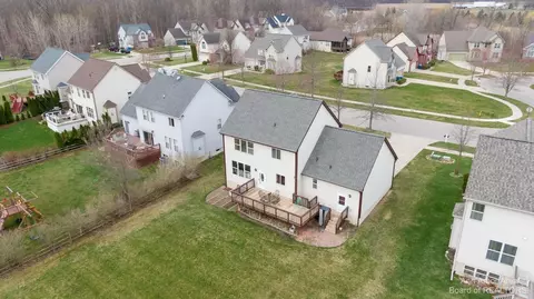5325 Falling Leaf Dr, Ann Arbor, MI 48108 photo 43