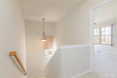 5325 Falling Leaf Dr, Ann Arbor, MI 48108 photo 22