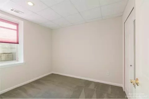 5325 Falling Leaf Dr, Ann Arbor, MI 48108 photo 38