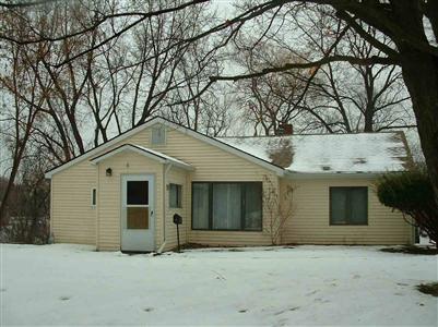 110 Wright St, Other, MI 48661 photo 1
