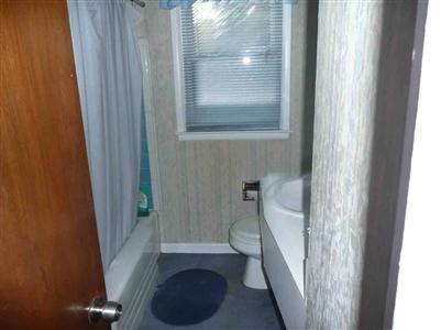 2409 Tuscola Ave, Other, MI 48503 photo 9