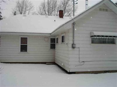 450 Walnut Dr, Other, MI 48458 photo 2