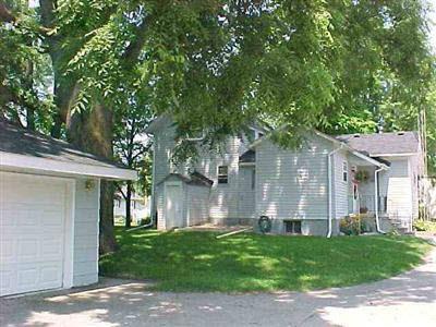 219 W Second St, Other, MI 48423 photo 6