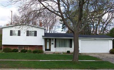 529 Dale St, Other, MI 48433 photo 1