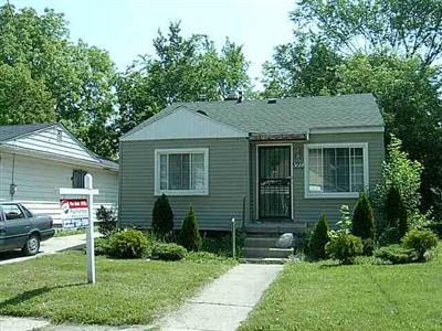 3614 Comstock Ave, Other, MI 48504 photo 1