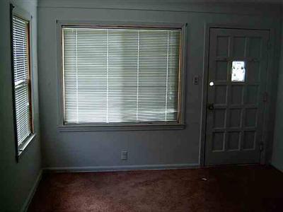 3614 Comstock Ave, Other, MI 48504 photo 5