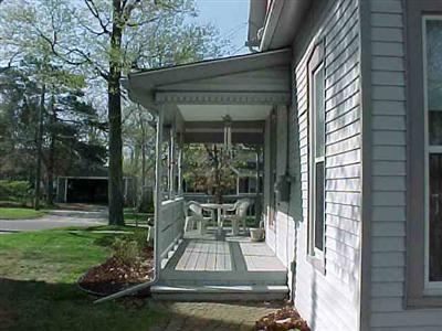 108 Mary St, Other, MI 48433 photo 2