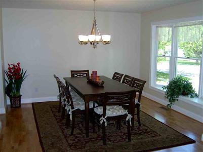 504 E Broad St, Other, MI 48451 photo 3