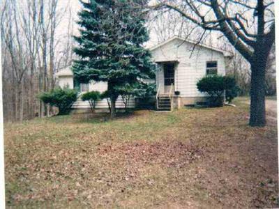 616 Spring Dr, Other, MI 48429 photo 1
