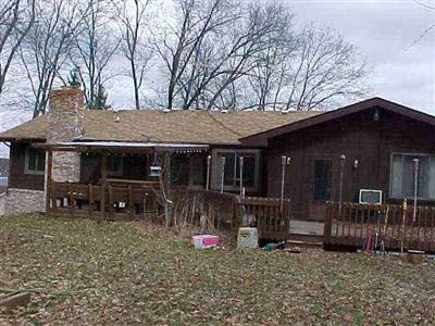 2435 Doris Dr, Other, MI 48114 photo 2