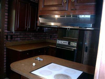 620 E Third St, Other, MI 48503 photo 2