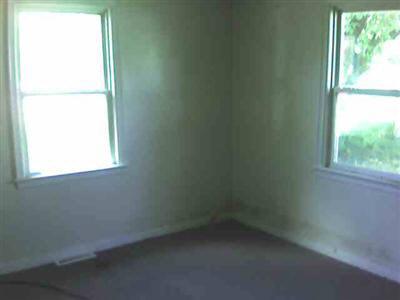 1027 E Genesee Ave, Other, MI 48505 photo 6