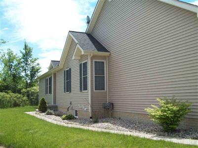 4134 Grandview Dr, Other, MI 48433 photo 2