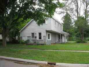 339 E Mack St, Other, MI 48817 photo 1