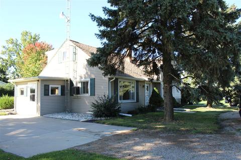 102 Cronk Rd, Owosso, MI 48867 photo 1