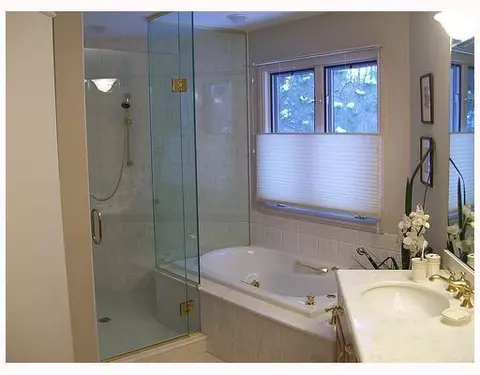 3309 E Dobson, Ann Arbor, MI 48105 photo 9