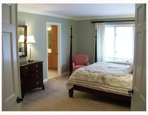 3309 E Dobson, Ann Arbor, MI 48105 photo 8