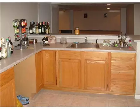 49084 Shenandoah Dr, Macomb, MI 48044 photo 9