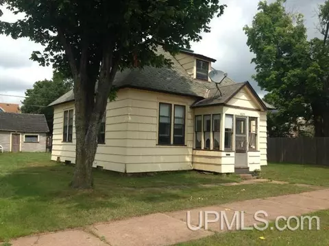 625 Park, Ishpeming, MI 49849 photo 11