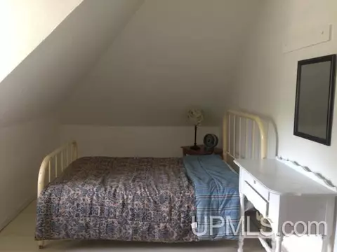 625 Park, Ishpeming, MI 49849 photo 7