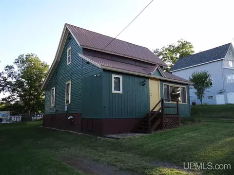 51 Second, South Range, MI 49963 photo 1
