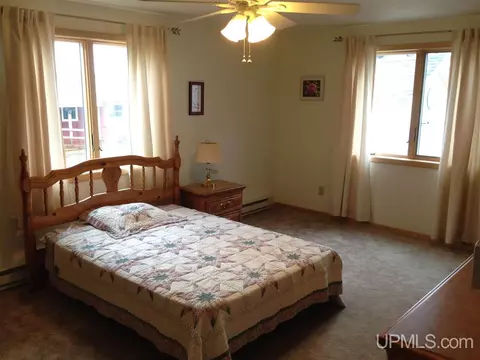 433 W Empire, Ishpeming, MI 49849 photo 8