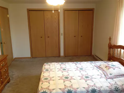 433 W Empire, Ishpeming, MI 49849 photo 9