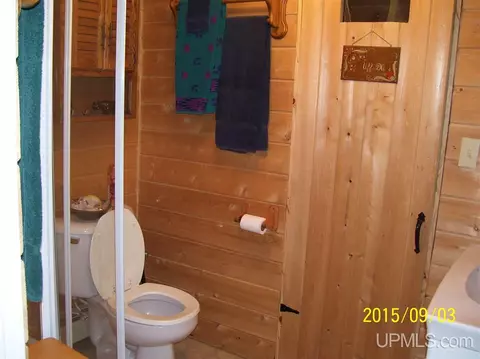 6053 E 5, Bark River, MI 49807 photo 18