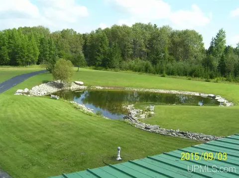 6053 E 5, Bark River, MI 49807 photo 8