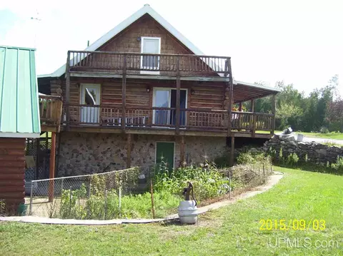 6053 E 5, Bark River, MI 49807 photo 6