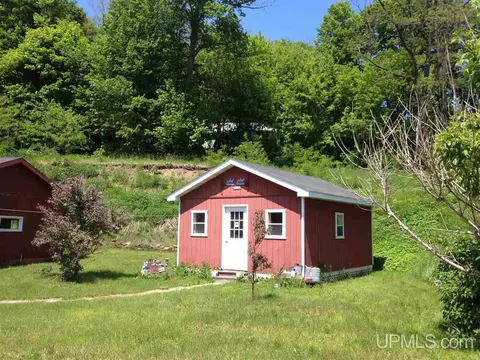 20252 Royce, Hancock, MI 49930 photo 21