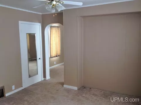 20252 Royce, Hancock, MI 49930 photo 5