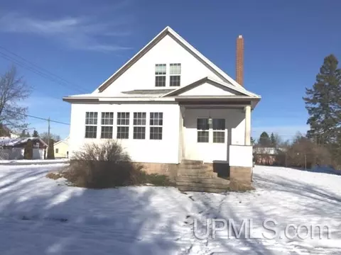 1101 Pierce, Wakefield, MI 49968 photo 1