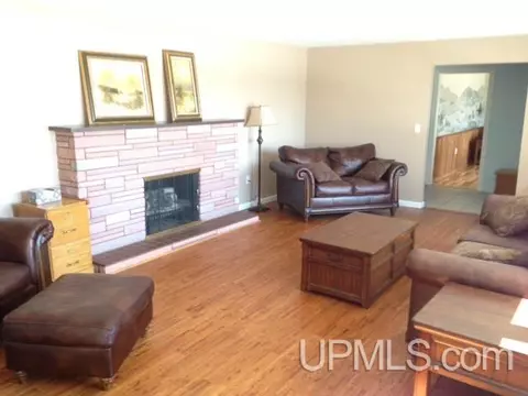 703 Mather, Ishpeming, MI 49849 photo 4