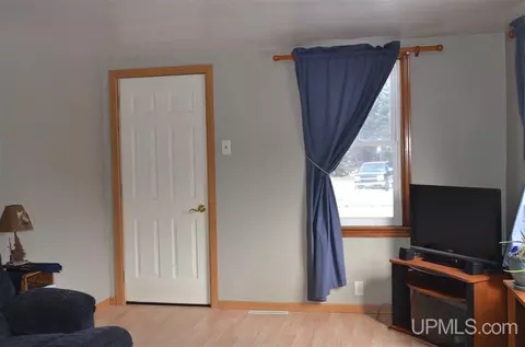 511 Kirkpatrick, Palmer, MI 49871 photo 4