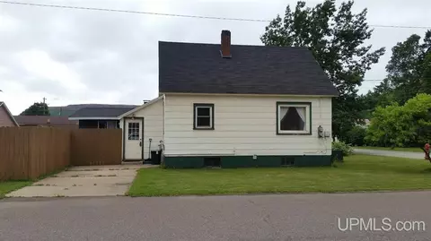 511 Kirkpatrick, Palmer, MI 49871 photo 22