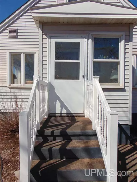 703 Elliott, Ishpeming, MI 49849 photo 15