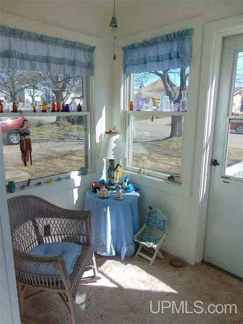 703 Elliott, Ishpeming, MI 49849 photo 8