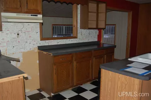 6 Lawer, Ishpeming, MI 49849 photo 6