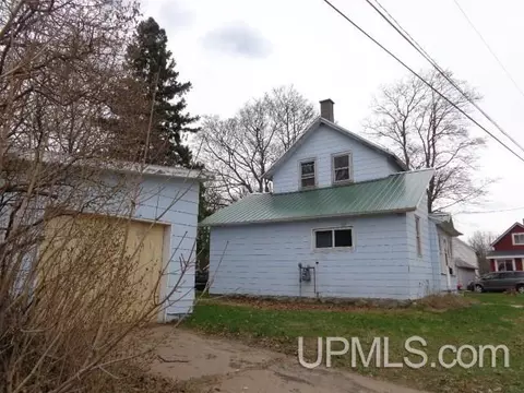 103 New York, Ishpeming, MI 49849 photo 26