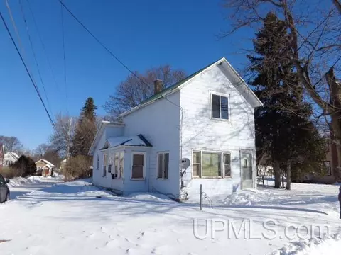103 New York, Ishpeming, MI 49849 photo 20