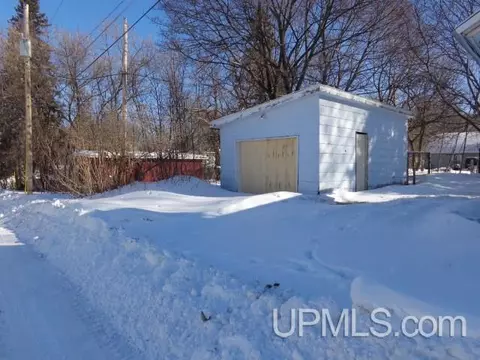 103 New York, Ishpeming, MI 49849 photo 17