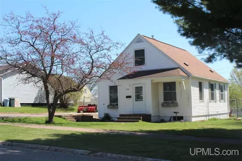 636 Jopling, Ishpeming, MI 49849 photo 3