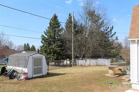 636 Jopling, Ishpeming, MI 49849 photo 5