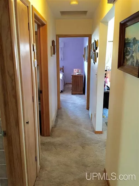 2016 Jackson, Ishpeming, MI 49849 photo 11