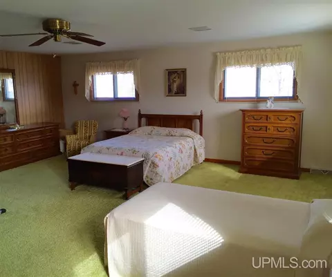 2016 Jackson, Ishpeming, MI 49849 photo 15