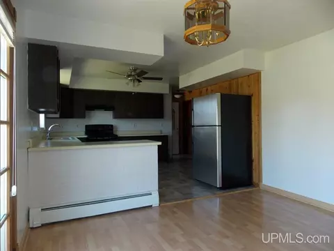 301 Brady, L'anse, MI 49946 photo 4