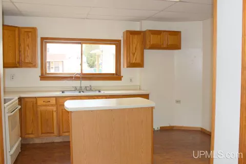 345 S Second, Ishpeming, MI 49849 photo 5