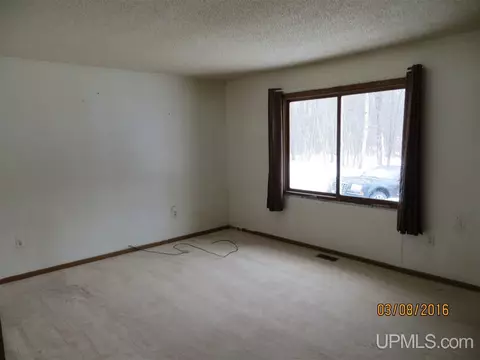 n6983 Chapel Drive, Munising, MI 49862 photo 4
