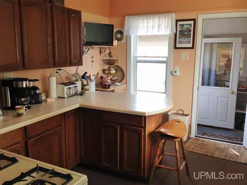 181 Center, Mohawk, MI 49950 photo 10